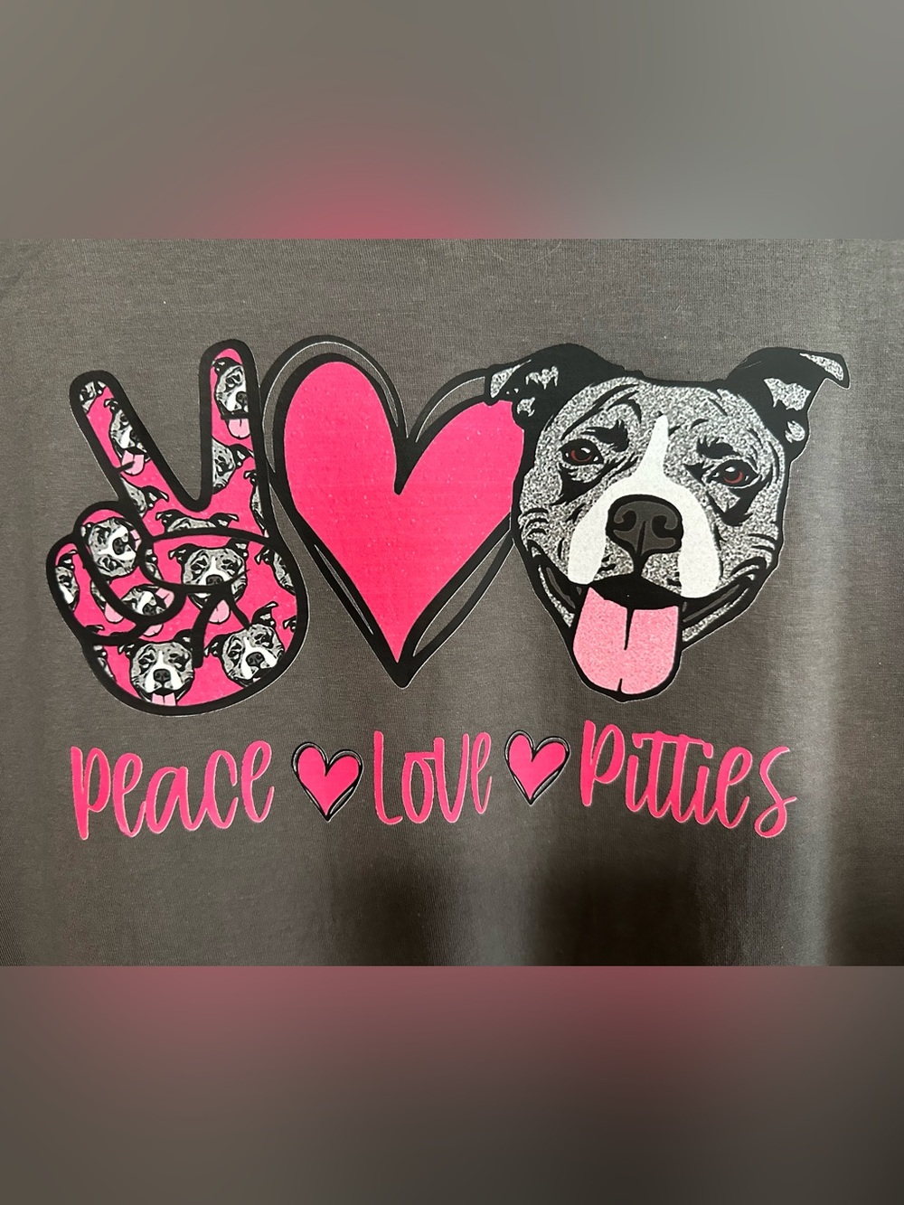 Dog Graphic V-Neck Tee - NWT/NIP - Picture 2 of 6
